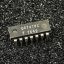 ua747pc-semiconductor-fairchild.jpg